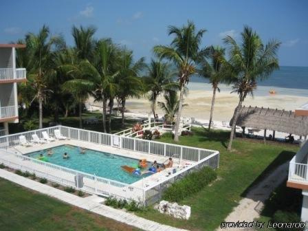 Casa Del Sol Beach Resort Маратон Экстерьер фото